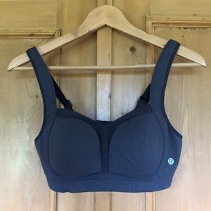 Lululemon Ta Ta Tamer, Graphite Gray, US Sz 34D